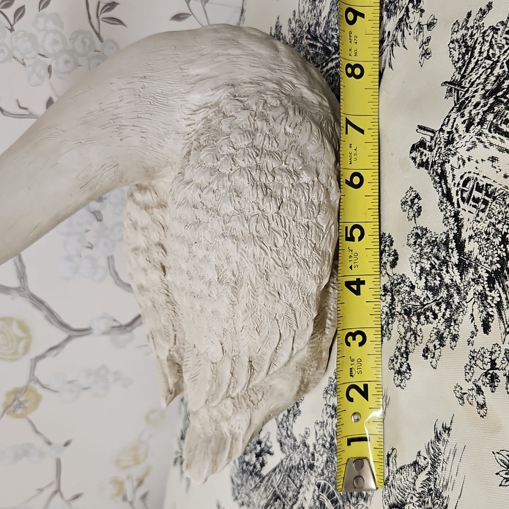 Homco White Swan Sculpture with Orange Beak - Picture 9 of 10